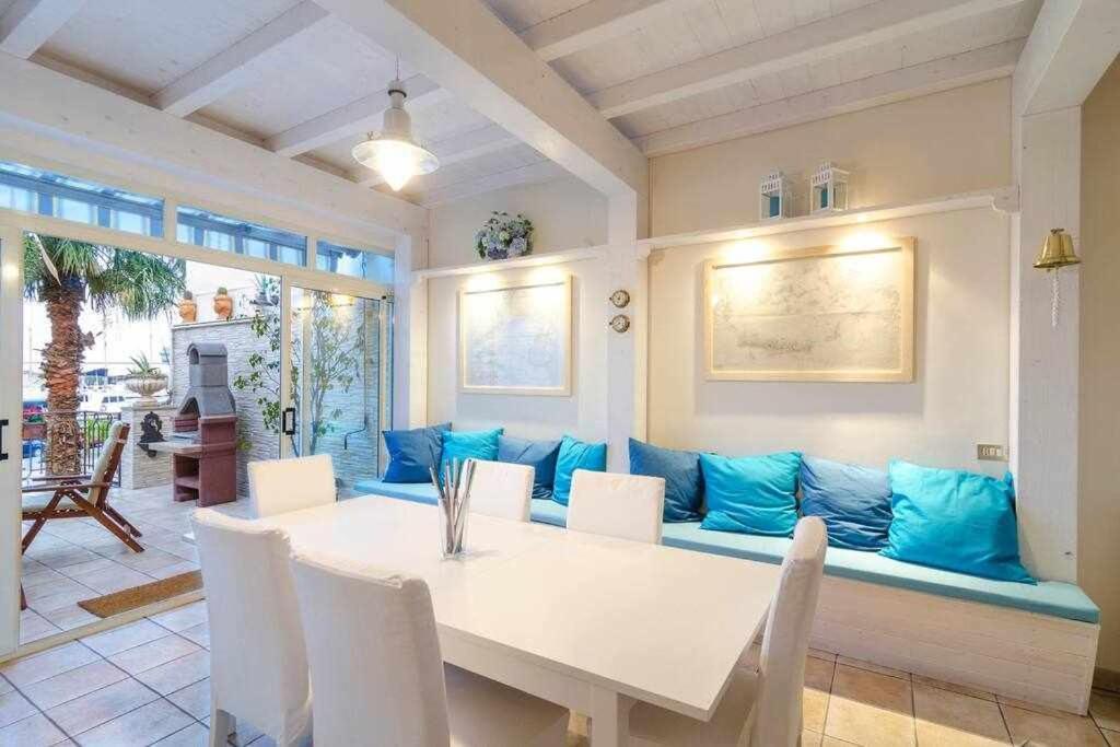Casa Delle Zammare Fronte Mare Centro Storico Villa Riposto Ngoại thất bức ảnh