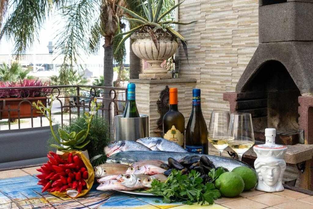 Casa Delle Zammare Fronte Mare Centro Storico Villa Riposto Ngoại thất bức ảnh