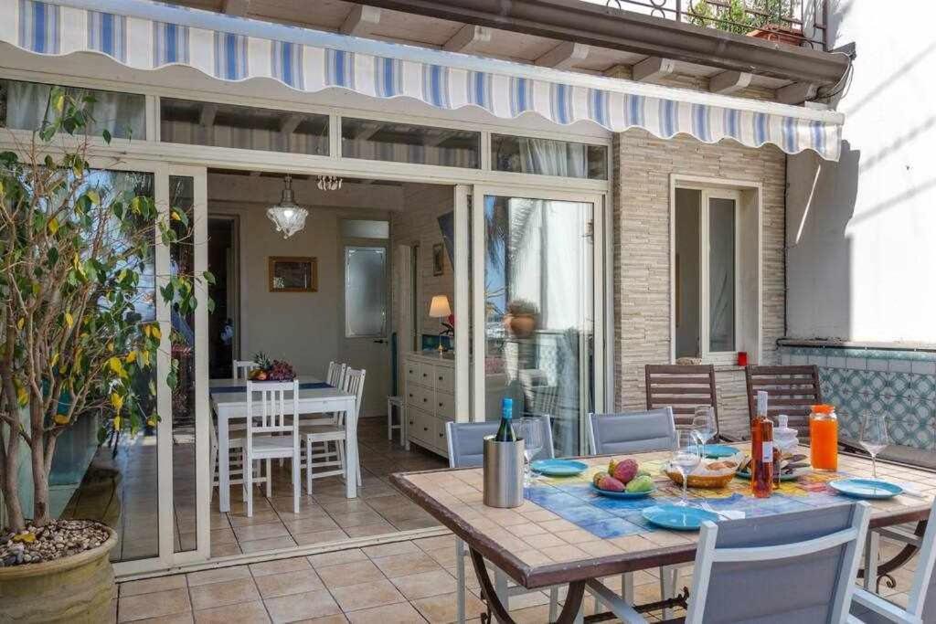 Casa Delle Zammare Fronte Mare Centro Storico Villa Riposto Ngoại thất bức ảnh
