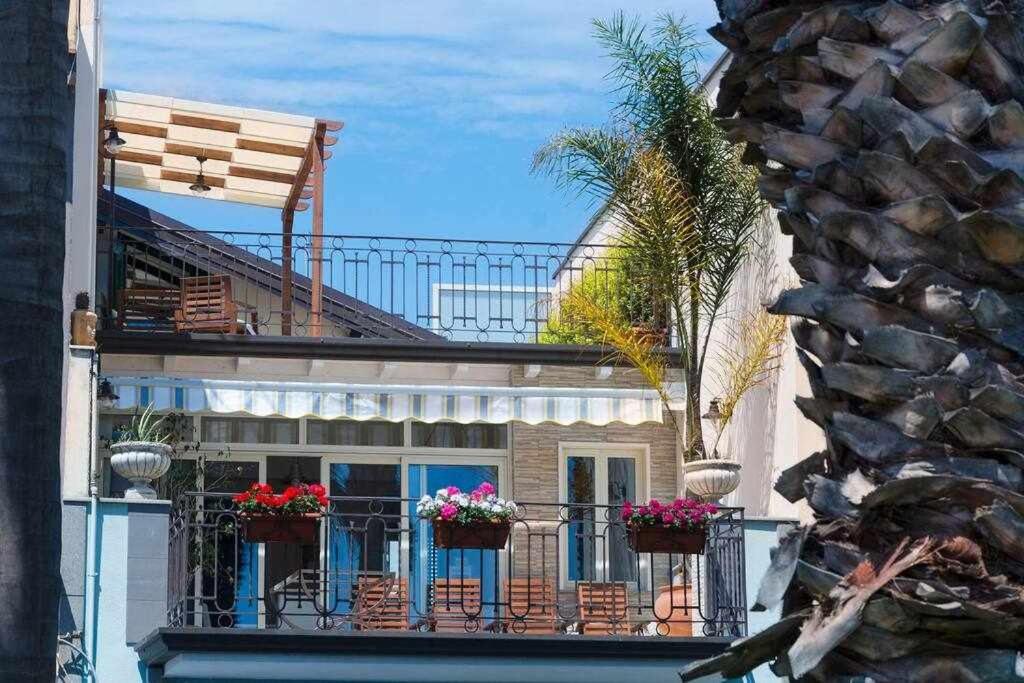 Casa Delle Zammare Fronte Mare Centro Storico Villa Riposto Ngoại thất bức ảnh